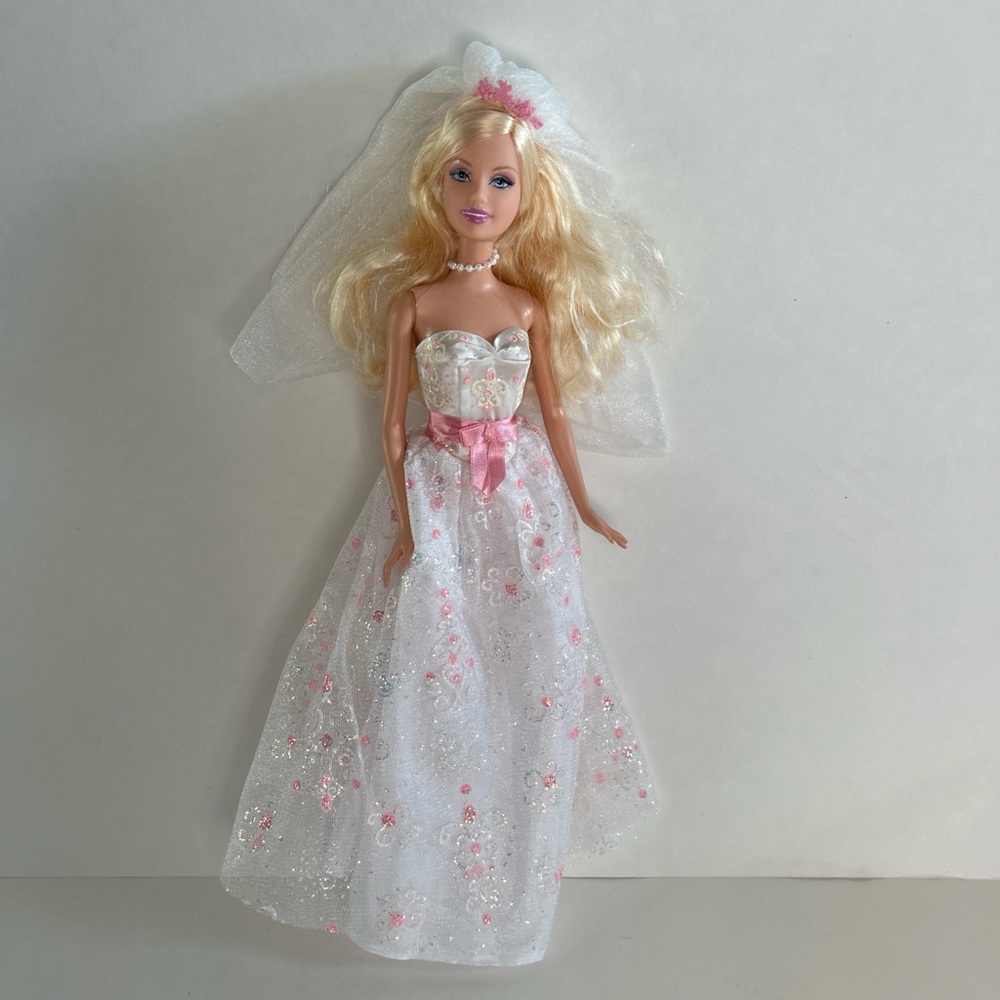 Bridal Barbie